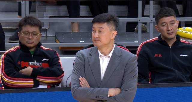 中国乐鱼体育-广东送辽篮苦主17连败，3人堪称优秀，3人表现及格，4人实属低迷